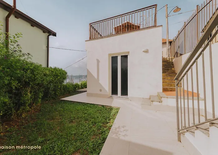 Hill House Lejlighed